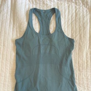 Lululemon racer tank